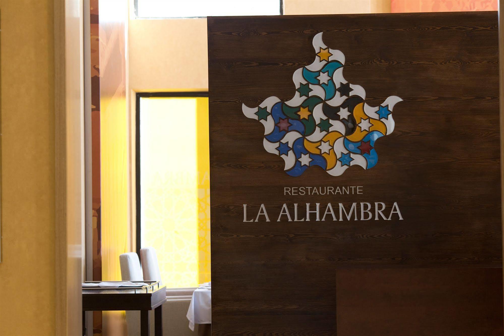 Hotel M.a. Congresos 4*